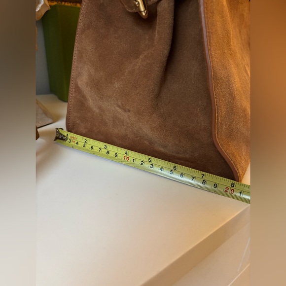 Claudia Firenze Suede Camel Bag NWT w/Shoulder Strap - Picture 13 of 17